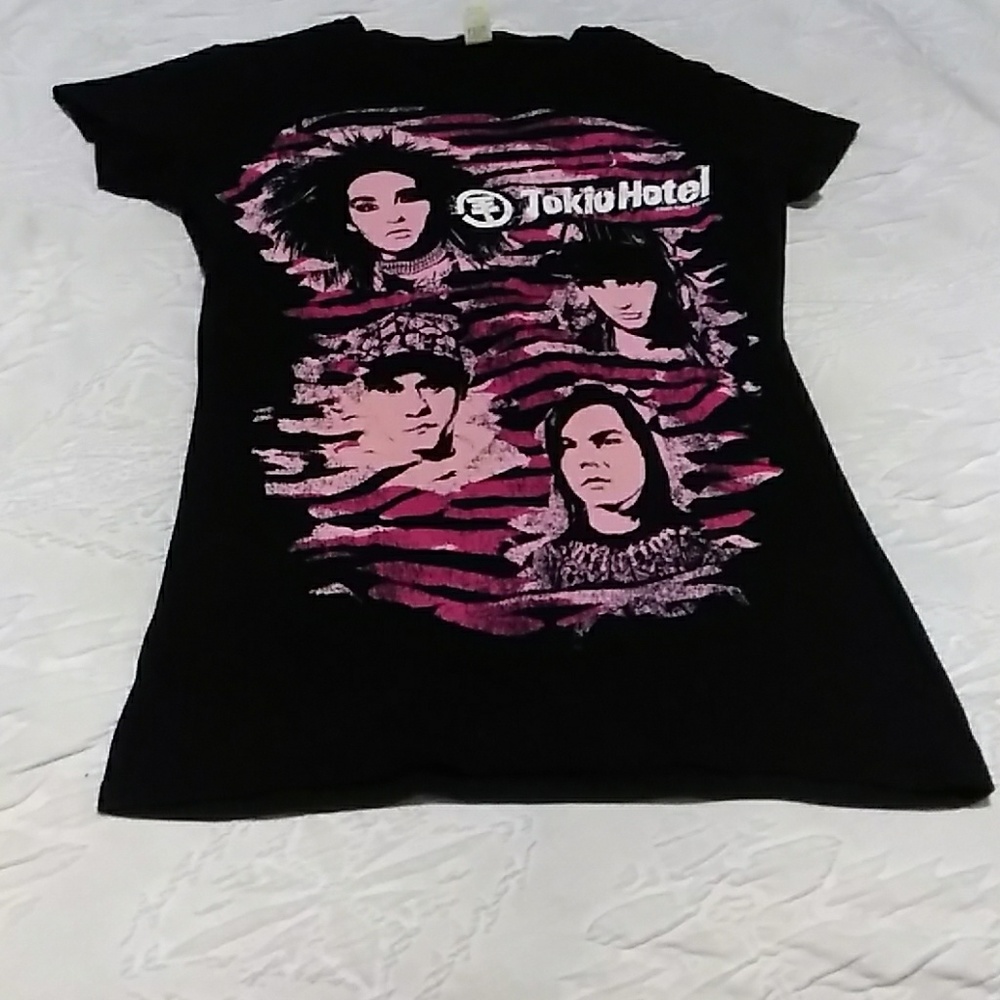 Tokio Hotel band t-shirt